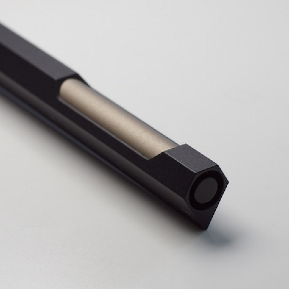 新品未使用【SELECT】TP Pen（ティーピーペン） SELECT】TP Pen（ティーピーペン） – stilform JAPAN
